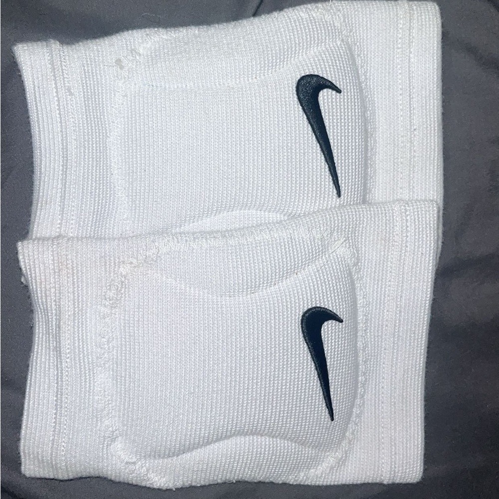 Nike White Volleyball Knee Pads